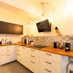 شقة Art Loft Altstadt I 90 Qm I 2 Schlafzimmer I 2 Arbeitsplaetze I 6 Gaeste باساو