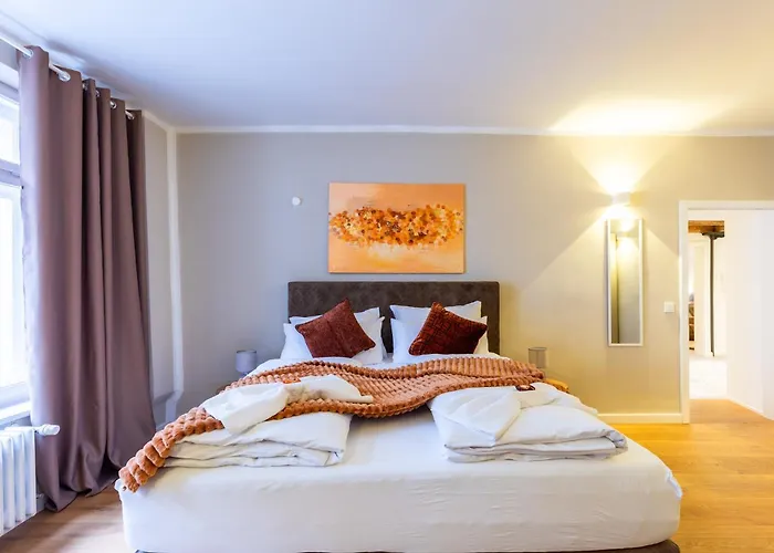 Апартаменты Art Loft Altstadt I 90 Qm I 2 Schlafzimmer I 2 Arbeitsplaetze I 6 Gaeste Пассау