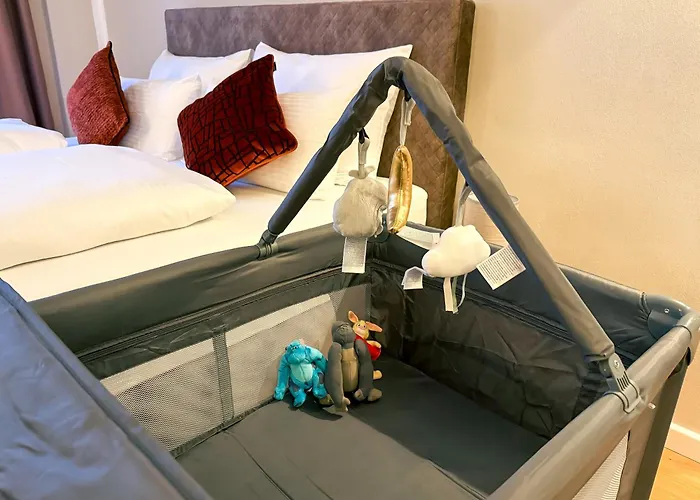 Апартаменты Art Loft Altstadt I 90 Qm I 2 Schlafzimmer I 2 Arbeitsplaetze I 6 Gaeste Пассау